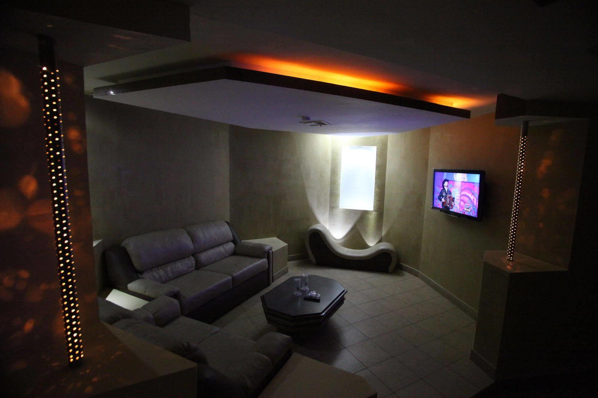 Motel Mediterraneo Мехикали Екстериор снимка